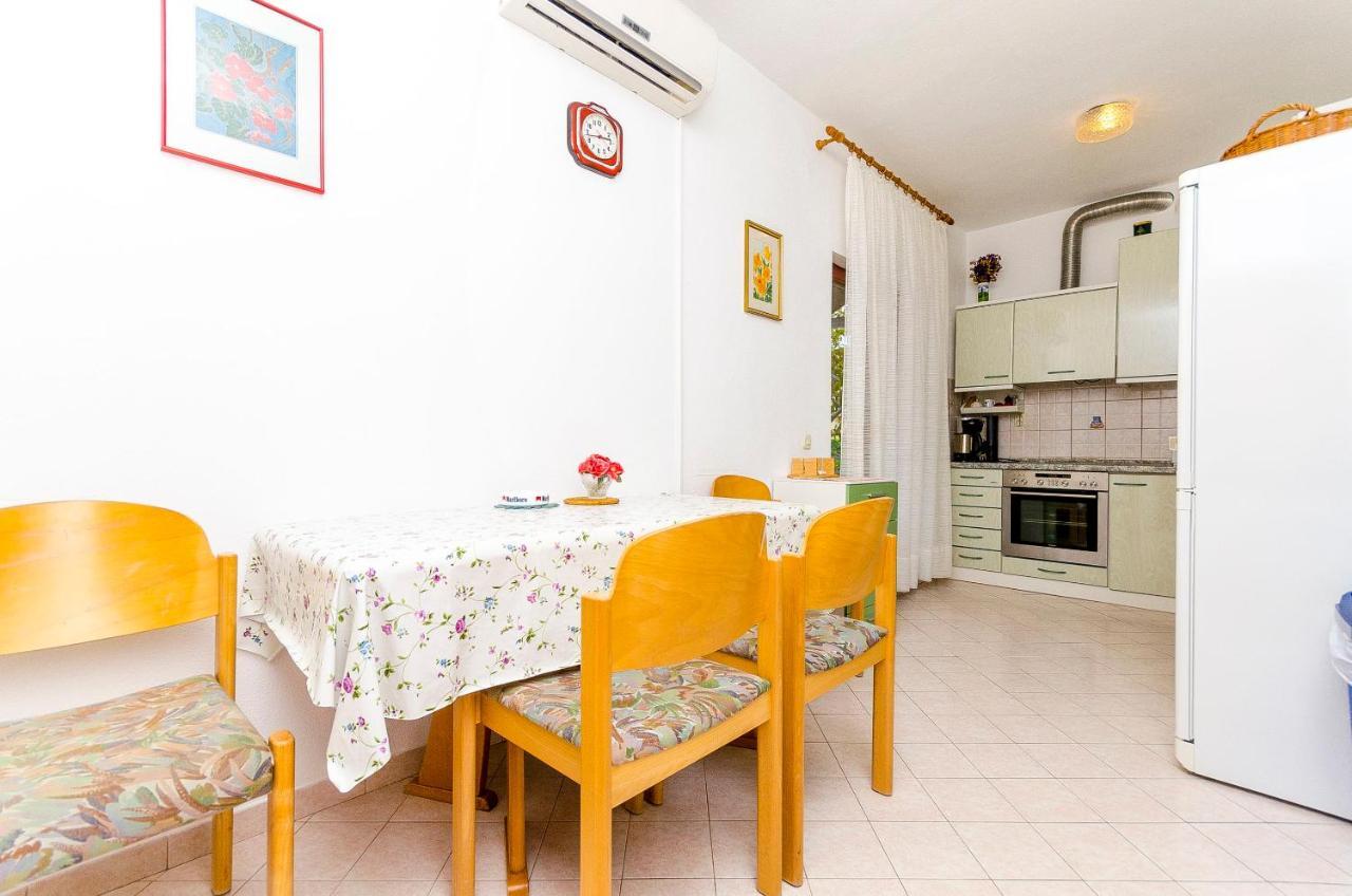 Apartments Marijana Trogir Eksteriør billede