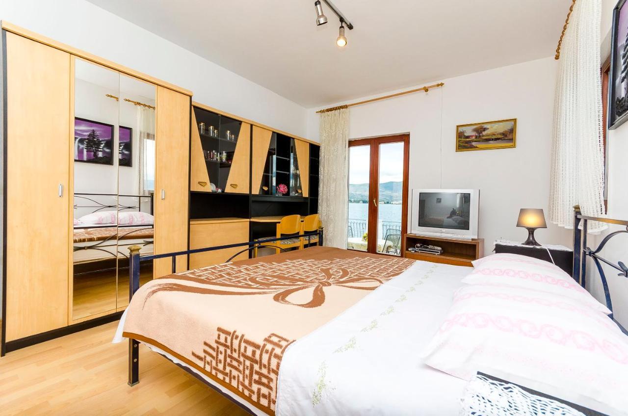 Apartments Marijana Trogir Eksteriør billede